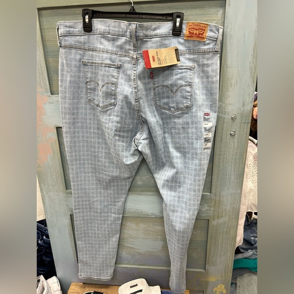 Levi’s High-Rise Skinny Jeans - Picture 2 of 4